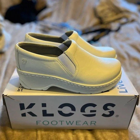 White KLOGS Footwear, M9 wide work shoes